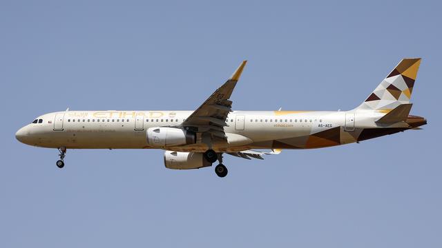 A6-AEG:Airbus A321:Etihad Airways